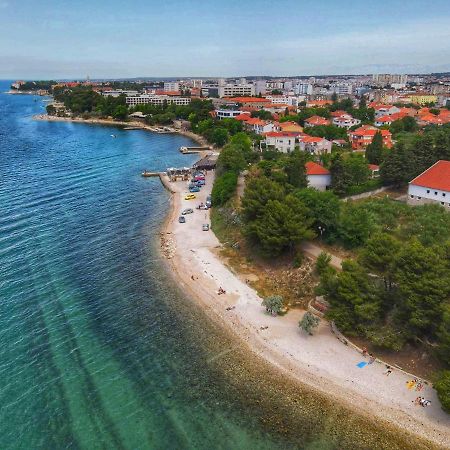 Apartment Toni With Private Parking Zadar Exteriör bild
